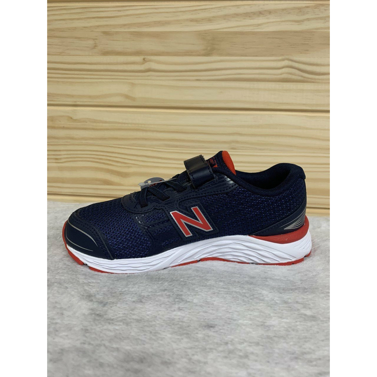 Kid's New Balance 680