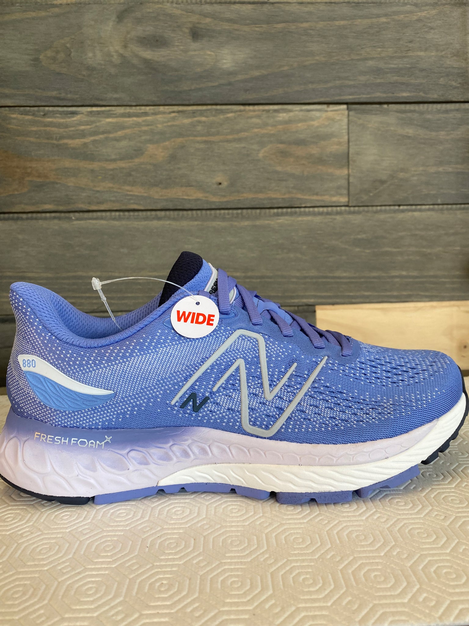 New Balance Women’s 880